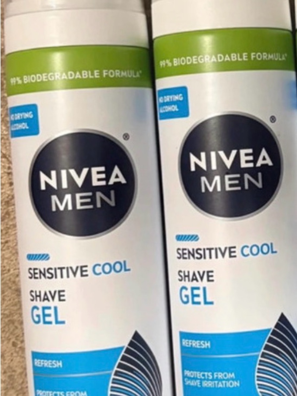 Sensitive Cool Shave Gel - White/Blue